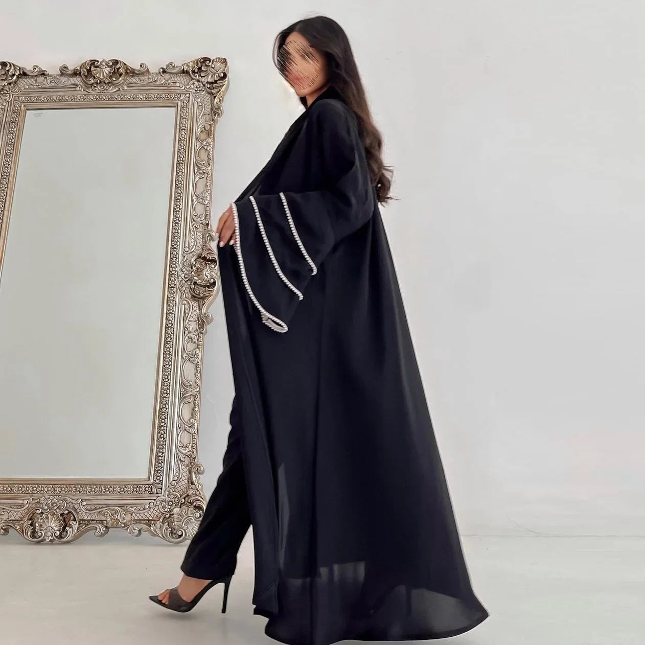 Dubai Luxury 2025 Open Abaya