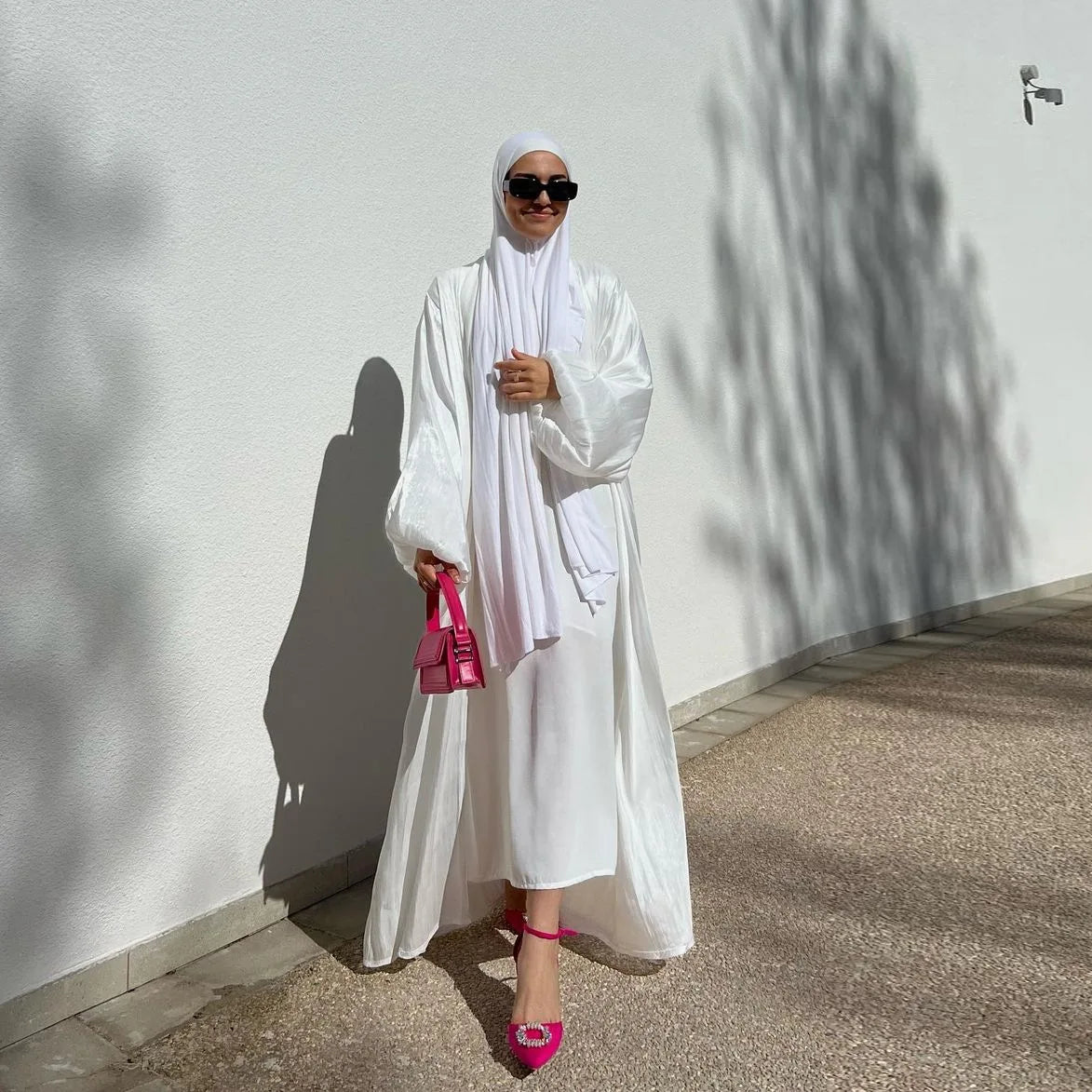 Saudi Arabian Women's High-end Muslim Robe, Abaya.
