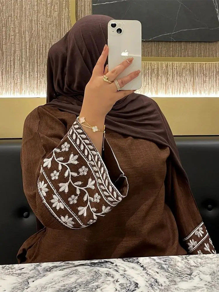 Elegant Linen Abaya – Embroidered Floral Kaftan Modest Dress
