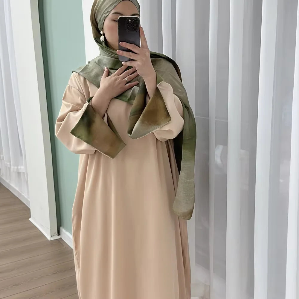 Modern every day casual wear Abaya