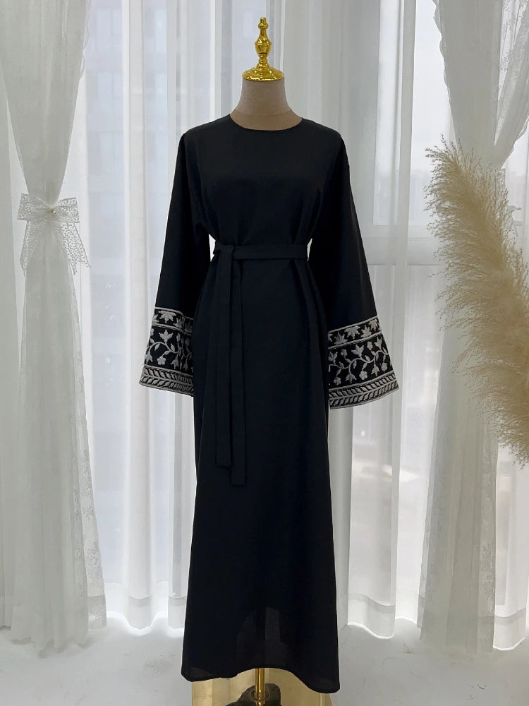 Floral Embroidery Muslim Abaya for Women Eid Dress Morocco Ramadan Lace-up Abayas Kaftan Islam Vestidos Dubai Arab Long Robe