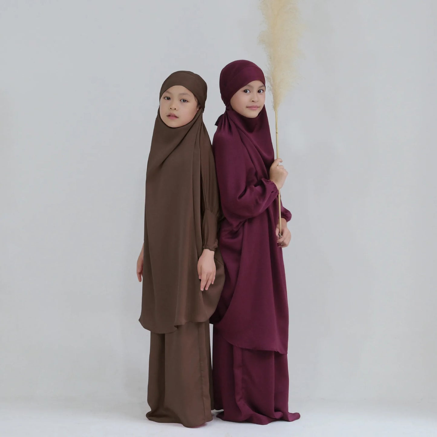 Girls 2PCS Hijab Dress – Hooded Prayer Abaya with Khimar & Skirt