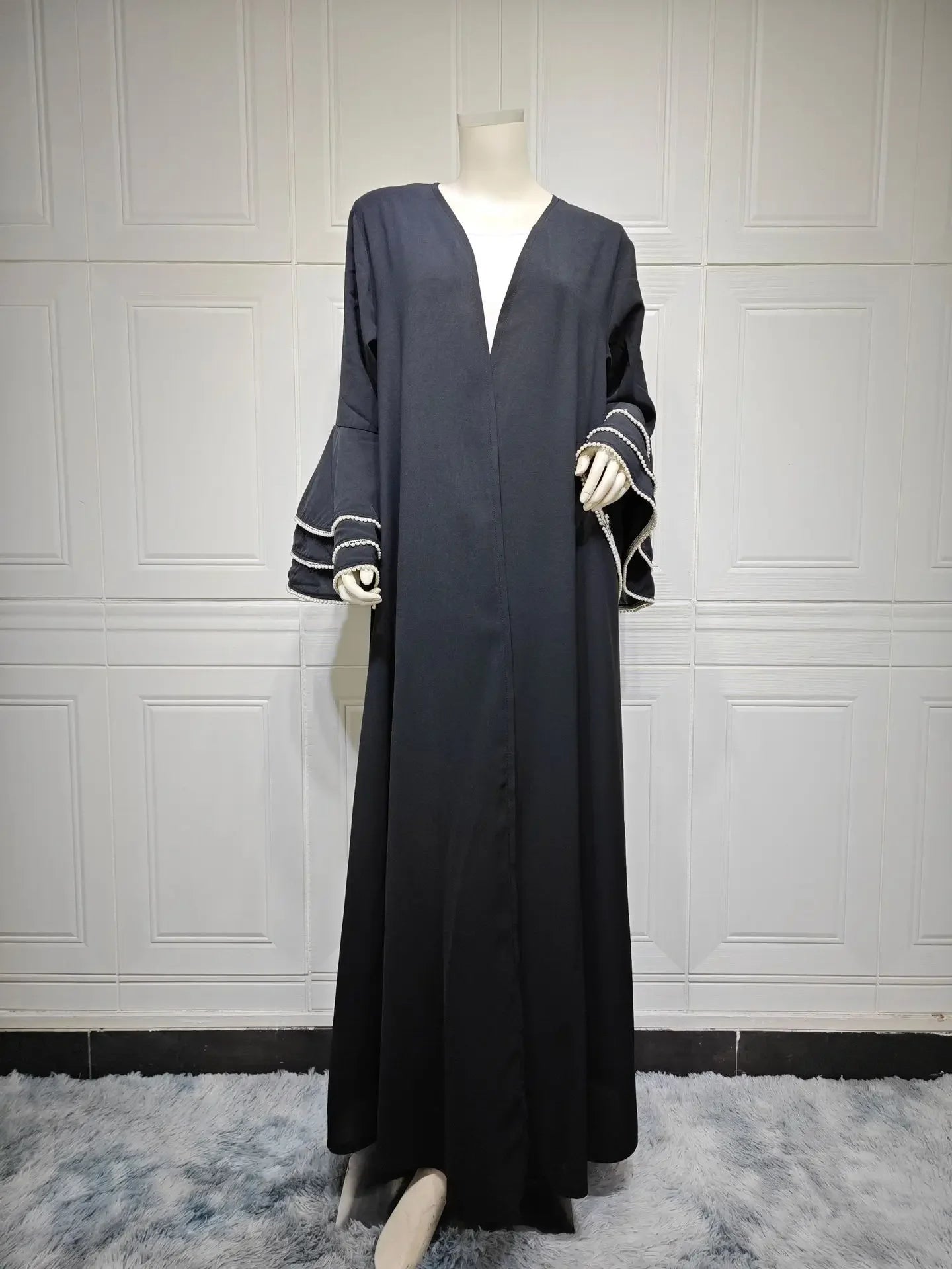 Dubai Luxury 2025 Open Abaya