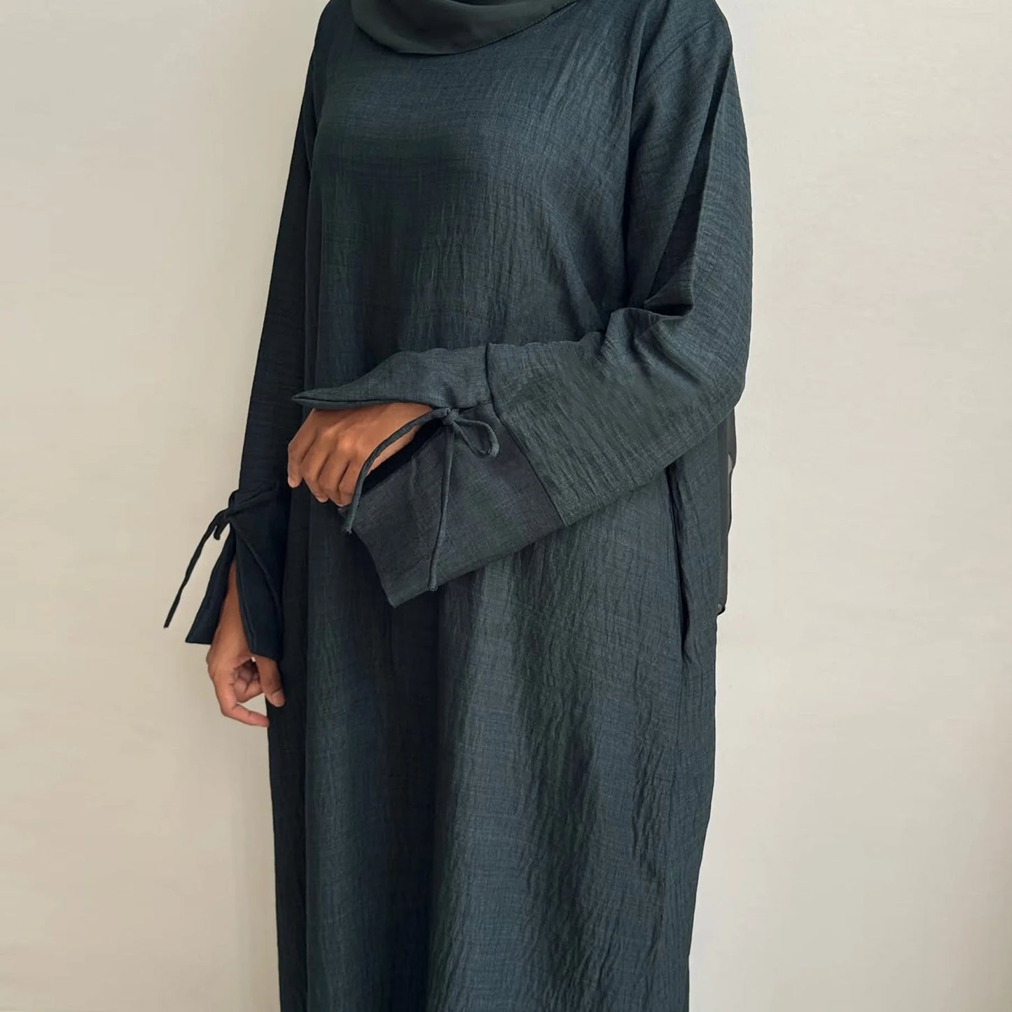 Loose Closed Abaya Dress for Women, Pullover Muslim Dress, Slit Cuffs, Casual Hijabi Outwear, Dubai Islamic Clothing, Ramadan