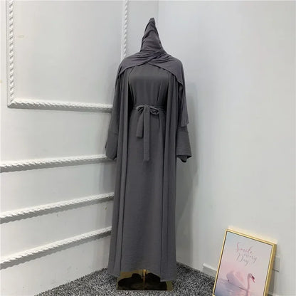 Elegent 3-Piece Abaya set/modesty in  mind