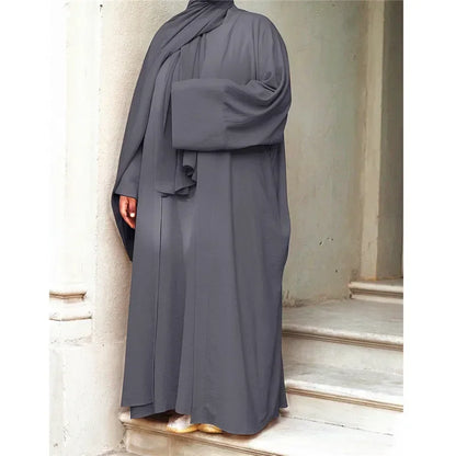 Elegent 3-Piece Abaya set/modesty in  mind