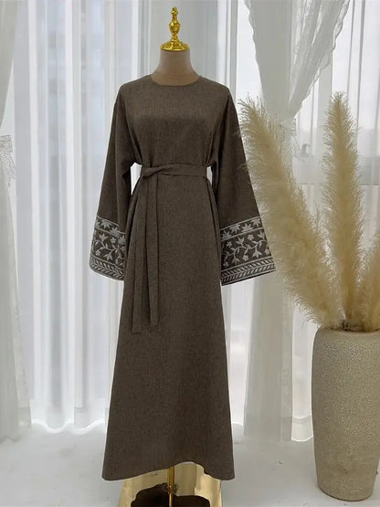 Elegant Linen Abaya – Embroidered Floral Kaftan Modest Dress