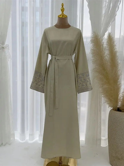 Elegant Linen Abaya – Embroidered Floral Kaftan Modest Dress